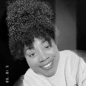 Meet your Posher, Tanisha